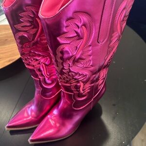 Metallic cowboys boots